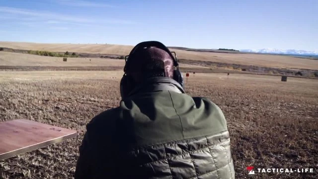 Long-Distance Shooting With the Remington R10 Rifle