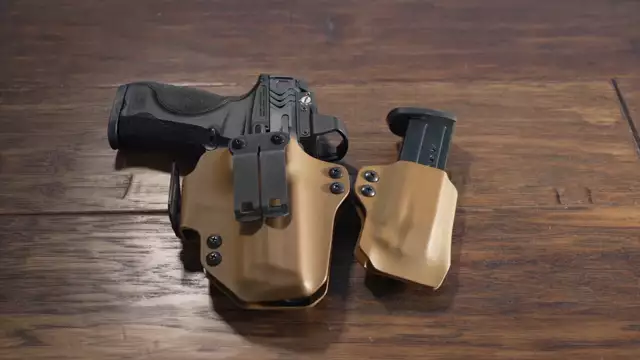 WATCH: Holsters for Your Smith & Wesson M&P Metal Carry Comp