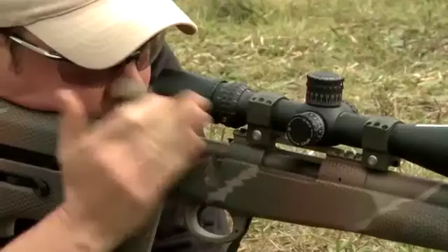 Rifle Bolt Manipulation