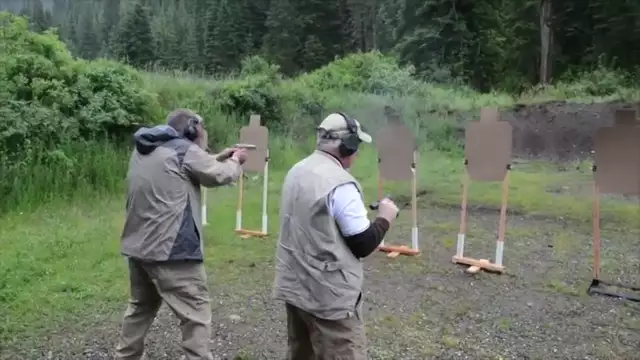 Advanced Handgun Skills with the Midwest Training Group