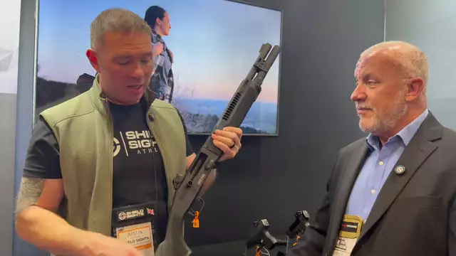 First Look: NEW Shield Sights AMS Optic